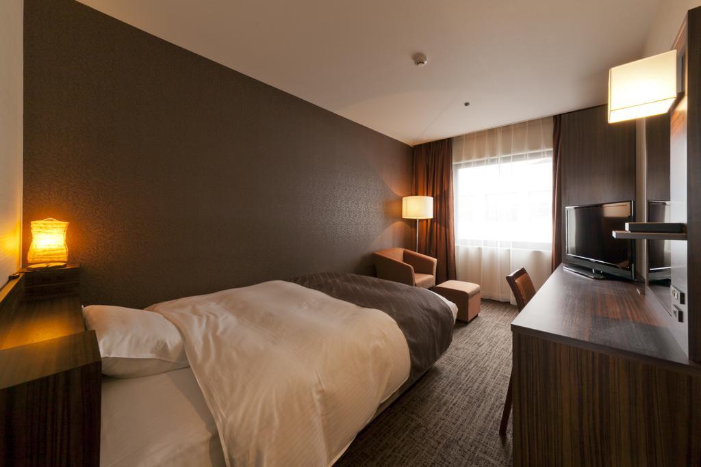 Fukui Phoenix Hotel Quarto foto